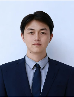 何超凡.png